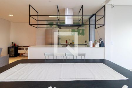 Sala de apartamento à venda com 2 quartos, 105m² em Jardim das Acacias, São Paulo