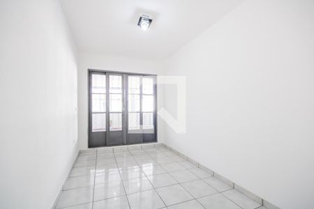 Sala de casa para alugar com 4 quartos, 160m² em Jardim das Flores, Osasco