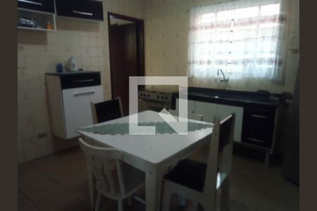 Casa à venda com 2 quartos, 250m² em Parque João Ramalho, Santo André