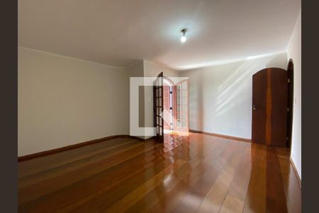 Casa à venda com 3 quartos, 125m² em Jardim Itapoan, Santo André