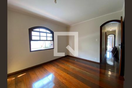 Casa à venda com 3 quartos, 125m² em Jardim Itapoan, Santo André