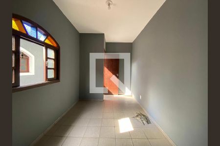 Casa à venda com 3 quartos, 125m² em Jardim Itapoan, Santo André