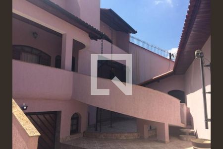 Casa à venda com 3 quartos, 246m² em Parque João Ramalho, Santo André