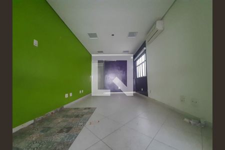 Casa à venda com 3 quartos, 250m² em Jardim Bela Vista, Santo André
