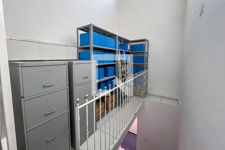 Escritório de casa à venda com 2 quartos, 150m² em Moinho Velho, São Paulo