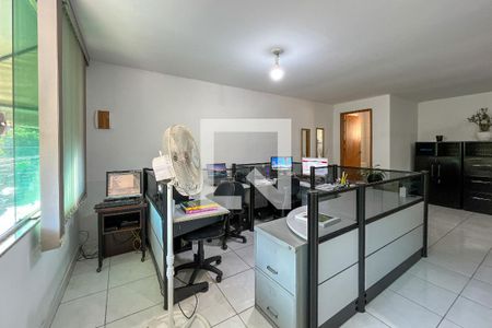 Escritório de casa à venda com 2 quartos, 150m² em Moinho Velho, São Paulo