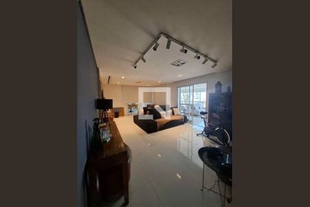 Apartamento à venda com 3 quartos, 200m² em Vila Regente Feijó, São Paulo
