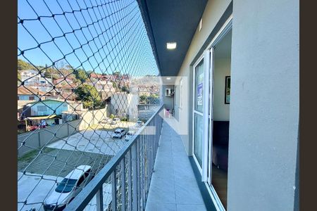 Sacada/Sala de apartamento à venda com 2 quartos, 62m² em Primavera, Novo Hamburgo