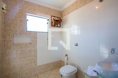Banheiro 1 de casa à venda com 3 quartos, 183m² em Vila Guarani, Santo André
