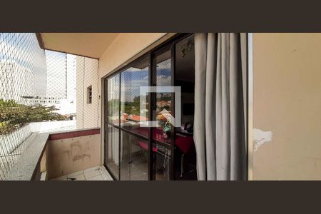 Sacada de apartamento para alugar com 2 quartos, 75m² em Centro, Osasco