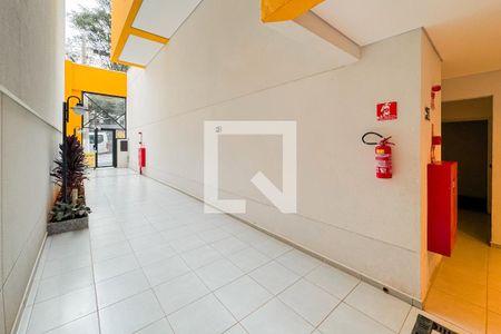 Hall de entrada de kitnet/studio para alugar com 1 quarto, 24m² em Liberdade, São Paulo