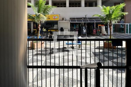 Fachada de apartamento para alugar com 2 quartos, 80m² em Centro, Guarujá