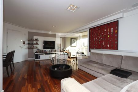 Sala de apartamento à venda com 3 quartos, 118m² em Vila Sonia, São Paulo