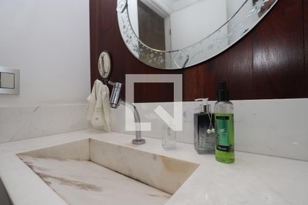Lavabo de apartamento à venda com 3 quartos, 118m² em Vila Sonia, São Paulo