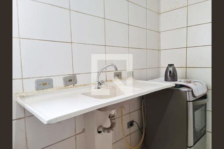 Cozinha de apartamento para alugar com 2 quartos, 47m² em Jardim Nova Cidade, Guarulhos