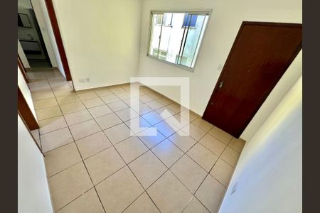 Sala de apartamento à venda com 3 quartos, 55m² em Glória, Belo Horizonte