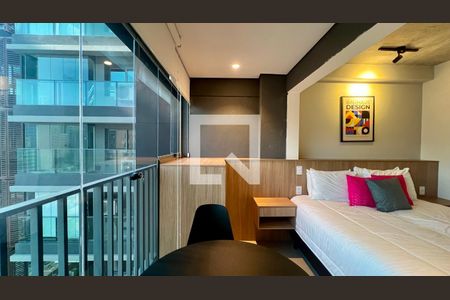 Varanda de kitnet/studio para alugar com 1 quarto, 24m² em Cerqueira César, São Paulo