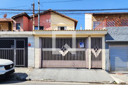 Fachada de casa à venda com 3 quartos, 270m² em Paulicéia, São Bernardo do Campo