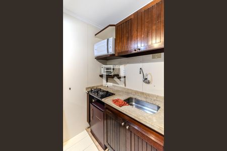 Cozinha de kitnet/studio à venda com 1 quarto, 39m² em Higienópolis, São Paulo