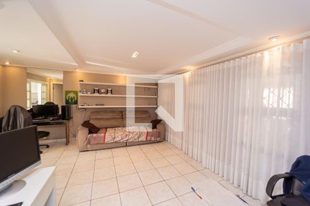 Sala de casa à venda com 3 quartos, 300m² em Cangaiba, São Paulo