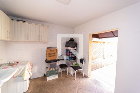 Área de Serviço de casa à venda com 3 quartos, 300m² em Cangaiba, São Paulo
