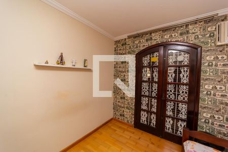 Quarto 3 de casa à venda com 3 quartos, 300m² em Cangaiba, São Paulo