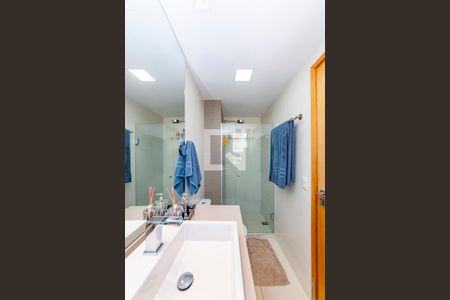 Banheiro da Suíte de apartamento à venda com 3 quartos, 86m² em Vila da Serra, Nova Lima