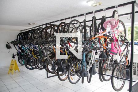 Área comum - Bicicletario  de apartamento à venda com 2 quartos, 46m² em Vila Nova Mazzei, São Paulo