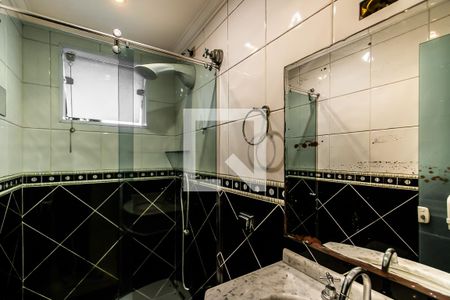 Banheiro de casa à venda com 3 quartos, 330m² em Vila Sao Francisco (zona Leste), São Paulo