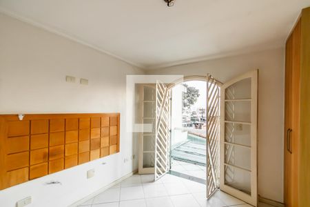 Suíte de casa à venda com 3 quartos, 330m² em Vila Sao Francisco (zona Leste), São Paulo