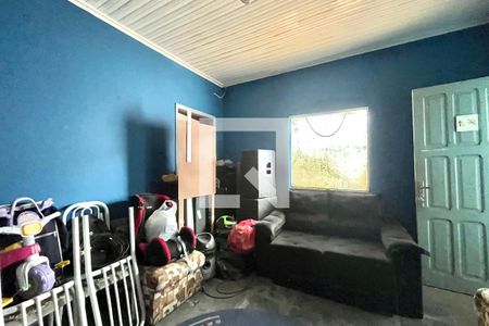 Sala de casa à venda com 2 quartos, 280m² em Jardim Itacolomi, São Paulo