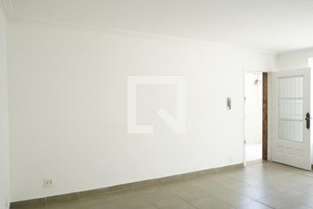 Casa à venda com 3 quartos, 142m² em Água Rasa, São Paulo