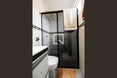 Banheiro de casa à venda com 3 quartos, 180m² em Parada Inglesa, São Paulo