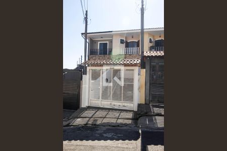 Fachada de casa à venda com 3 quartos, 180m² em Parada Inglesa, São Paulo