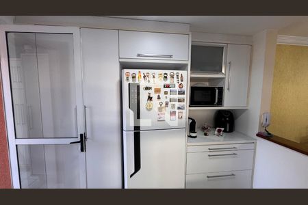 Cozinha de casa de condomínio à venda com 3 quartos, 132m² em Jardim Nova Europa, Campinas