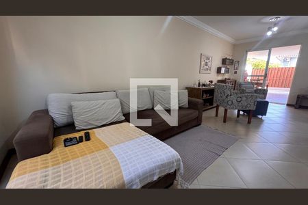 Sala de casa de condomínio à venda com 3 quartos, 132m² em Jardim Nova Europa, Campinas
