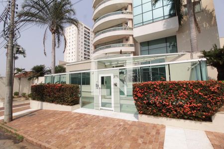 Fachada de apartamento para alugar com 3 quartos, 180m² em Osvaldo Rezende, Uberlândia
