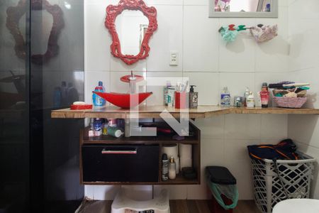 Banheiro de apartamento à venda com 2 quartos, 67m² em Vila Matilde, São Paulo