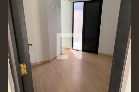 Suíte 1 de casa de condomínio para alugar com 3 quartos, 380m² em Aruã, São Paulo