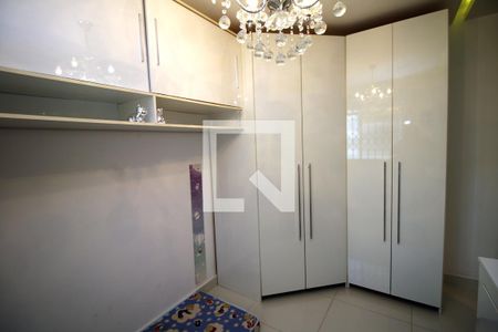 Quarto 1 de apartamento à venda com 2 quartos, 43m² em Irajá, Rio de Janeiro