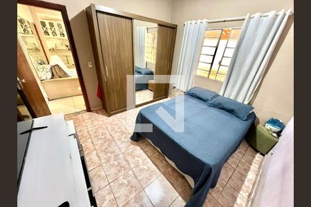Quarto 1 de casa à venda com 3 quartos, 218m² em Goiânia, Belo Horizonte