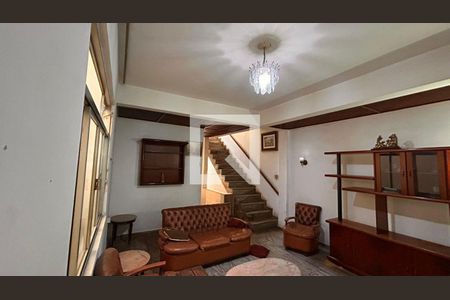 Casa à venda com 5 quartos, 384m² em Catete, Rio de Janeiro