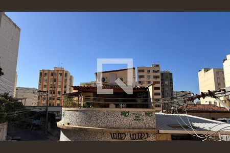 Casa à venda com 5 quartos, 384m² em Catete, Rio de Janeiro