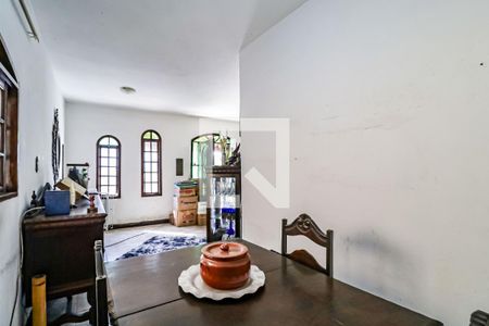 Sala de casa à venda com 6 quartos, 300m² em Butantã, São Paulo