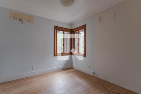 Quarto 1 de apartamento para alugar com 3 quartos, 227m² em Bela Vista, Porto Alegre