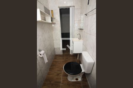 Banheiro Social de casa para alugar com 3 quartos, 125m² em Hípica, Porto Alegre