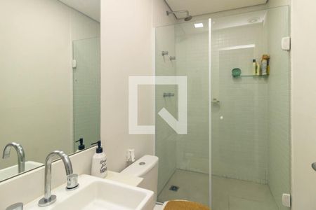 Banheiro de kitnet/studio à venda com 1 quarto, 30m² em República, São Paulo