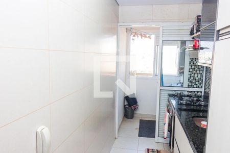 Cozinha de apartamento à venda com 3 quartos, 73m² em Jardim Sabara, São Paulo