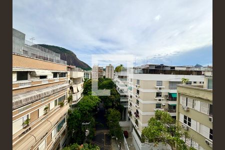 Sala - vista de apartamento para alugar com 1 quarto, 27m² em Jardim Botânico, Rio de Janeiro