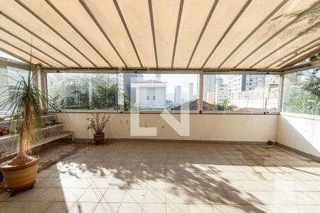 Varanda de casa à venda com 4 quartos, 206m² em Bosque da Saúde, São Paulo